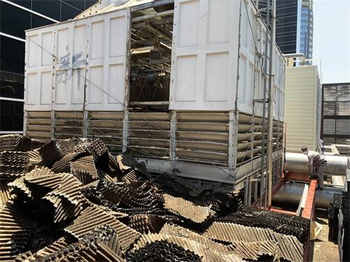 玻璃鋼冷卻塔的優(yōu)質(zhì)功能決議運用工夫長度？(玻璃鋼冷卻塔哪些廠家效果好)