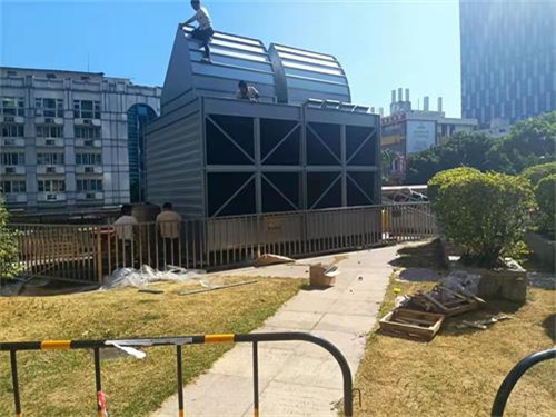 冷卻塔落水噪聲大的原因(冷卻塔滴水聲擾民預(yù)防治理措施)(冷卻塔噪聲治